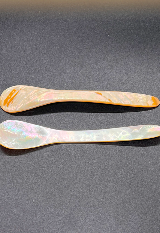 Mother of Pearl, Goldlip Spoon (Philippines)