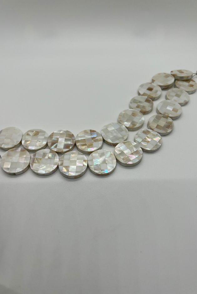 River Clam Blocking Bead Strand (10pcs)