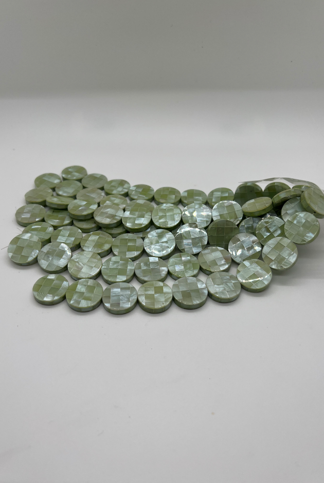 Light Green Hammer Oyster Blocking Round Bead Strand