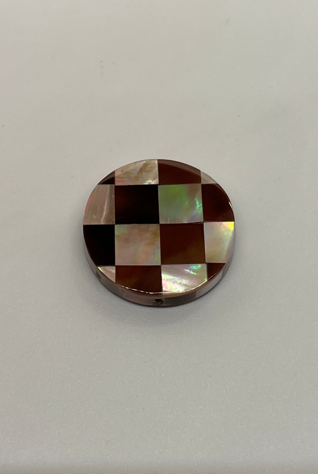 Penshell & Brownlip Checkers Bead Singles